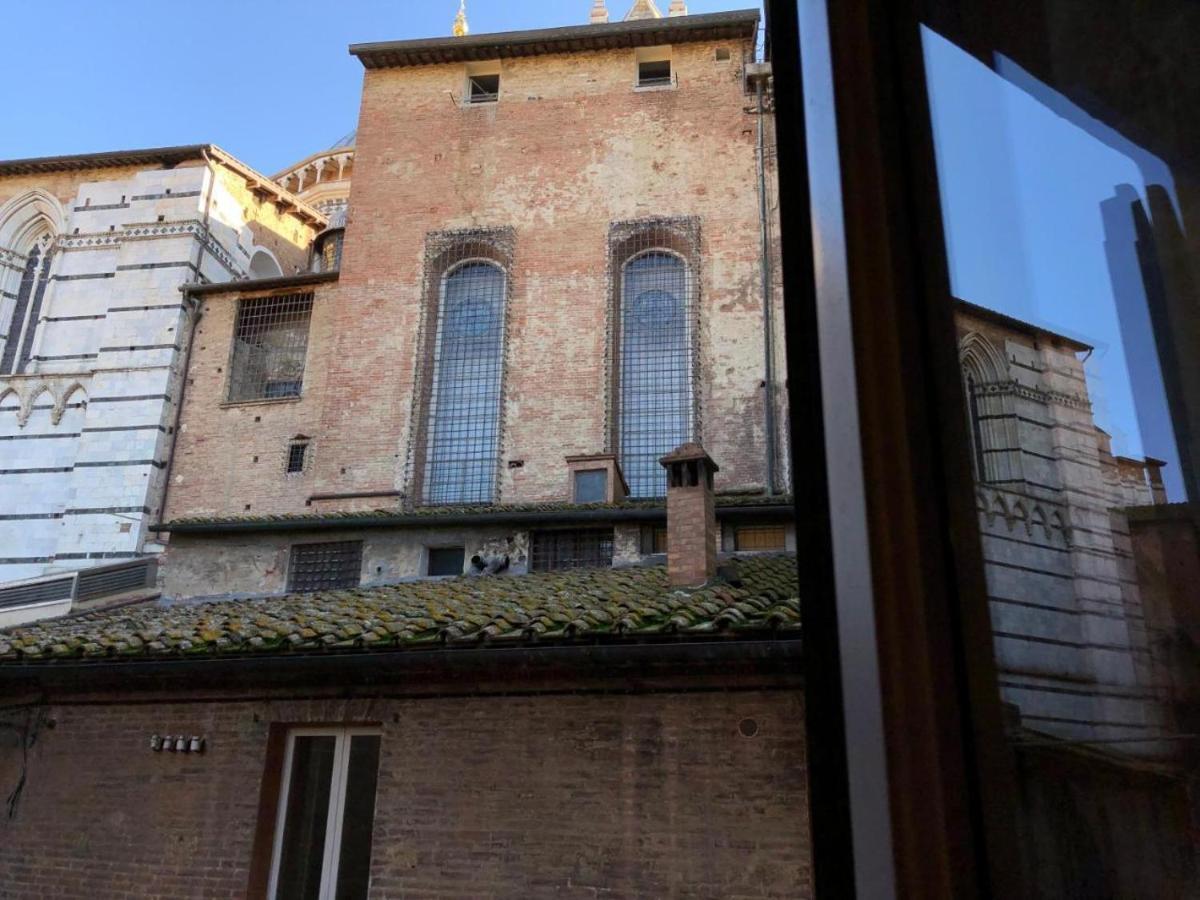 Alla Scala 1746 Siena Buitenkant foto